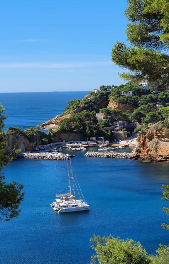 Appartement Au Calme, Calanque Des Figuieres 昂叙埃拉雷东 外观 照片